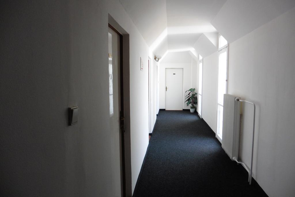 Hotel Labe Литомержице Экстерьер фото